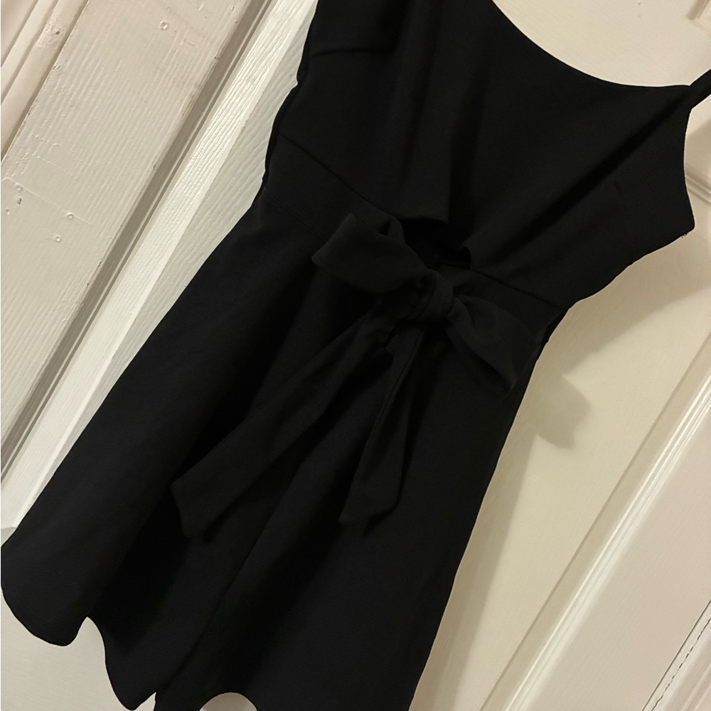 Fashion Nova Black Sleeveless Tie-Front Mini Dress